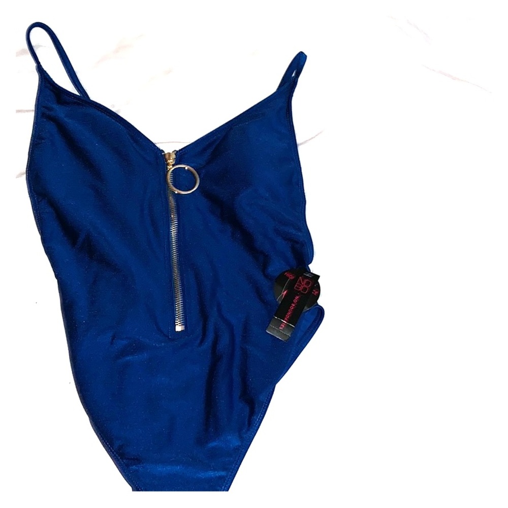 Bathing suit one piece